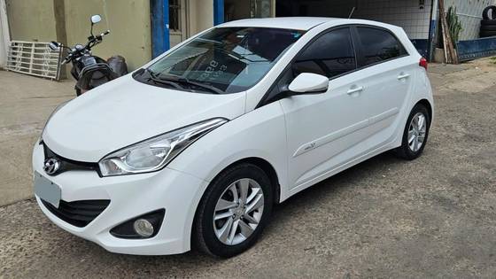 HYUNDAI HB20 1.6 PREMIUM 16V FLEX 4P AUTOMÁTICO
